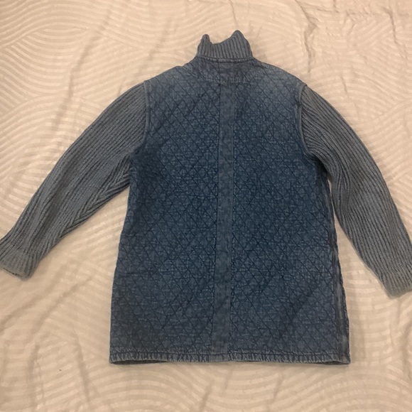 Indigo blue cozy Blue Willis snap bottom denim jacket with vintage vibes - Picture 6 of 7